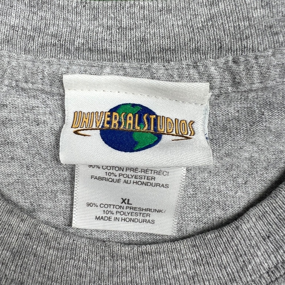 VTG Universal Studios T-Shirt Men's XL Gray Finnegan's Bar & Grill Cotton Blend - Picture 2 of 9